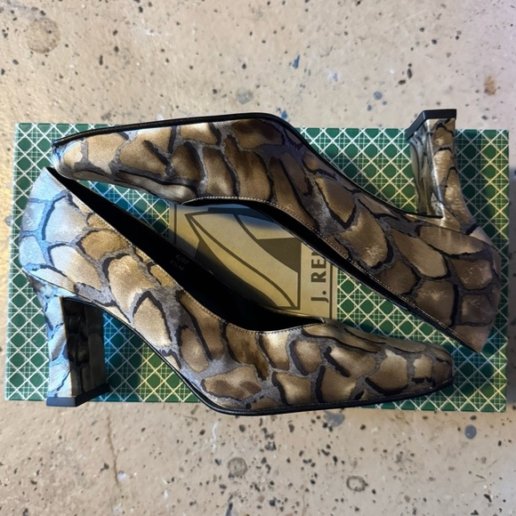 j renee Shoes - J. Renee Taupe Cobblestone High Heels size 6.5